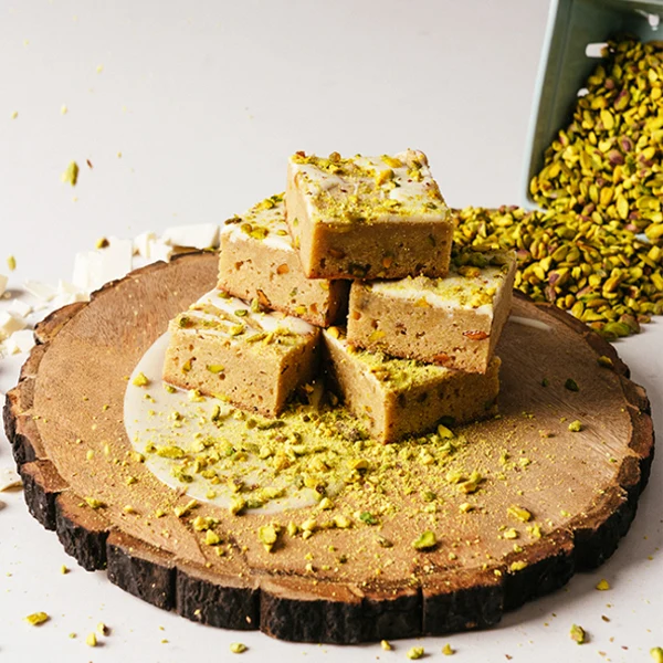 Daboom - Pistachio & White Chocolate Blondie 2.7KG