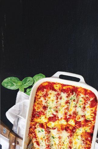 Villa Ravioli - Cooked - Manicotti - Cheese & Spinach — Each (800 G)
